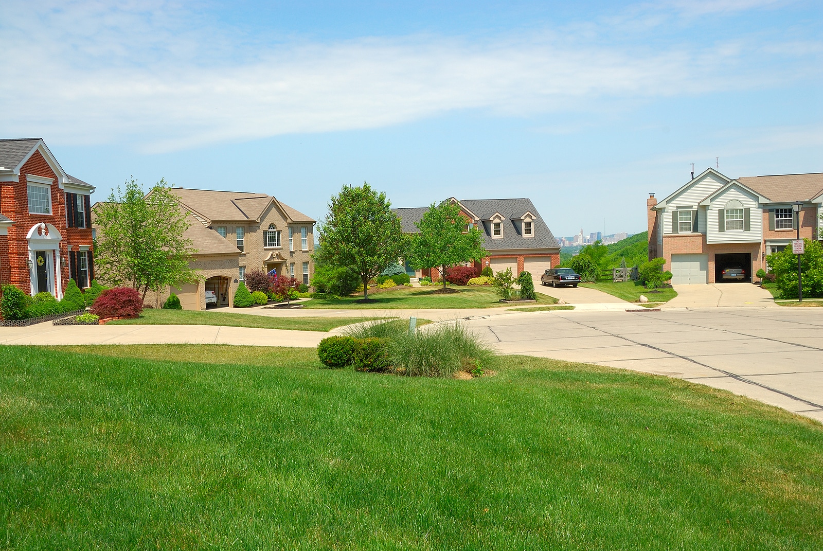 Spring Lawn Care Checklist: 7 Fast Ways to Boost Curb Appeal